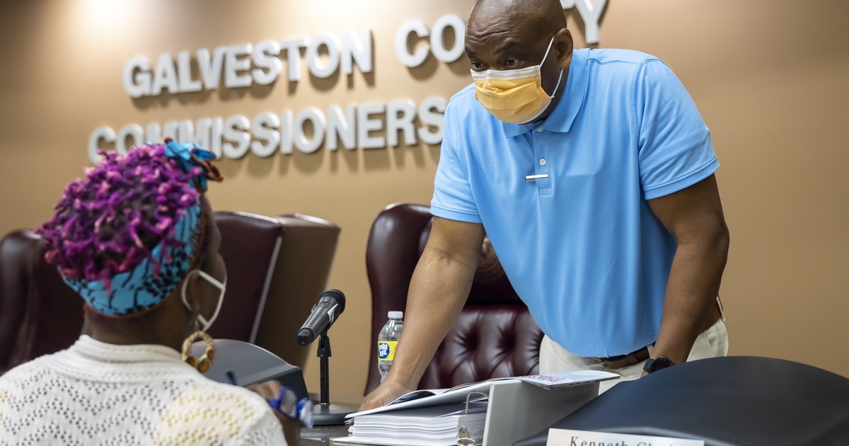 Judge rules Galveston County violated Voting Rights Act in